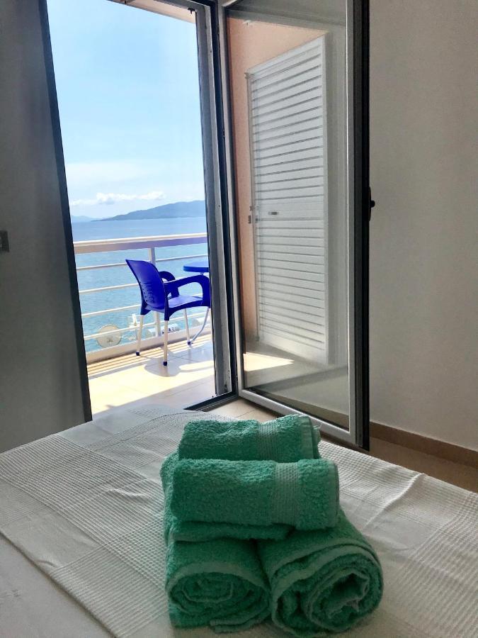 Amazing View Apartment Sarande Exterior photo
